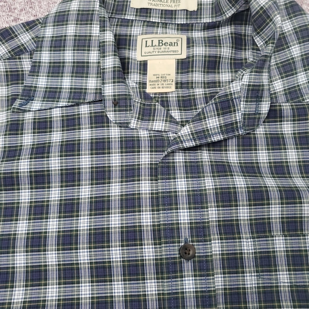 LL Bean Traditional Fit Scotch Plaid  Button Down Shirt Mens Size M REG 218573